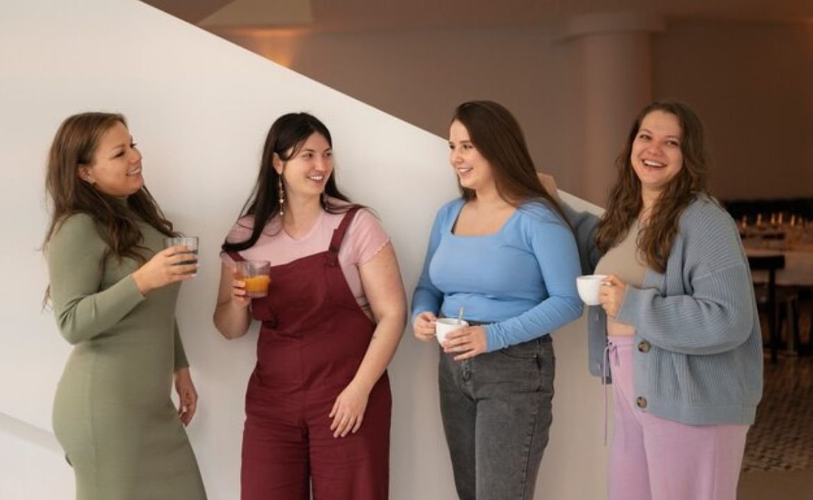 Business Casual Women Plus Size: Style & Comfort Guide