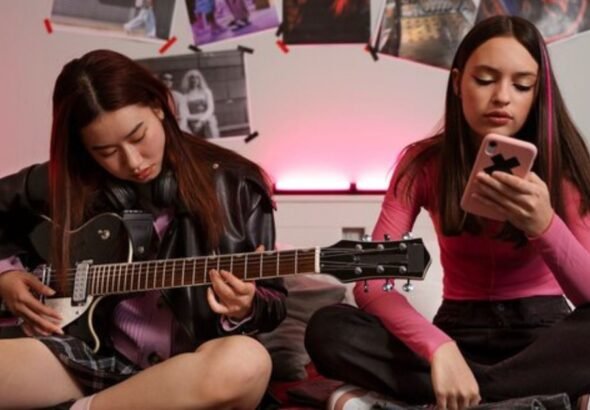 Thorn-Magazine Blog Band: Music, Culture & Stories