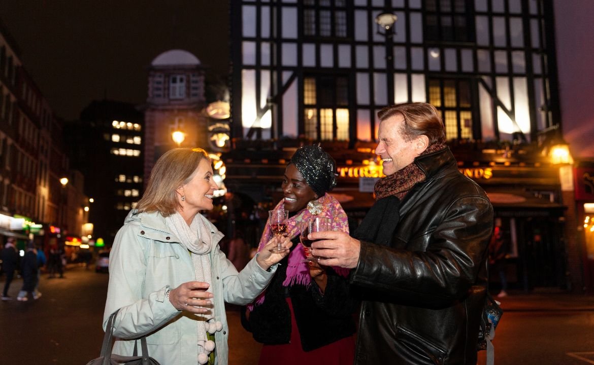 PlayBattleSquare Exploring Paris After Dark: The Ultimate Night Guide